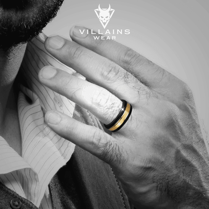 Black & gold titanium Ring - VillainsWear