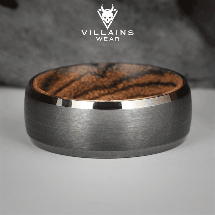 Oak Wood Tungsten Ring - VillainsWear